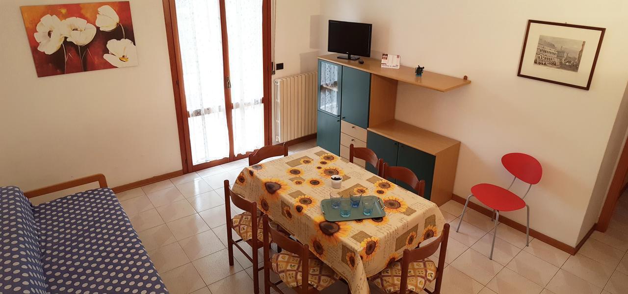 Residence Monaco Appartamenti Rimini Eksteriør bilde