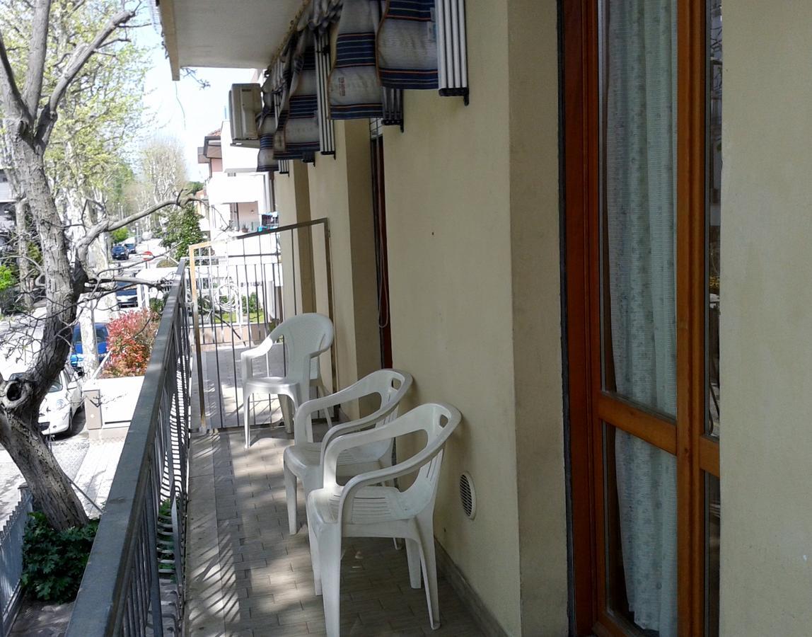 Residence Monaco Appartamenti Rimini Eksteriør bilde