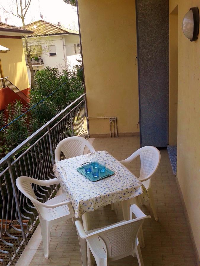 Residence Monaco Appartamenti Rimini Eksteriør bilde